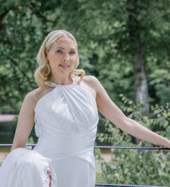 Ailsa Doc Makeup & Skincare