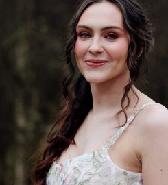 Bridal Hair by Morgan