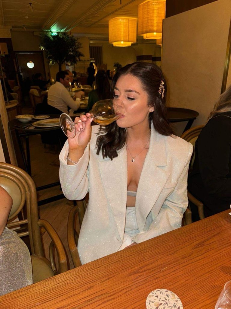 Claire Garden Makeup and Spray Tans Aberdeen