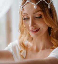 Elegant Bridal Hairstyling