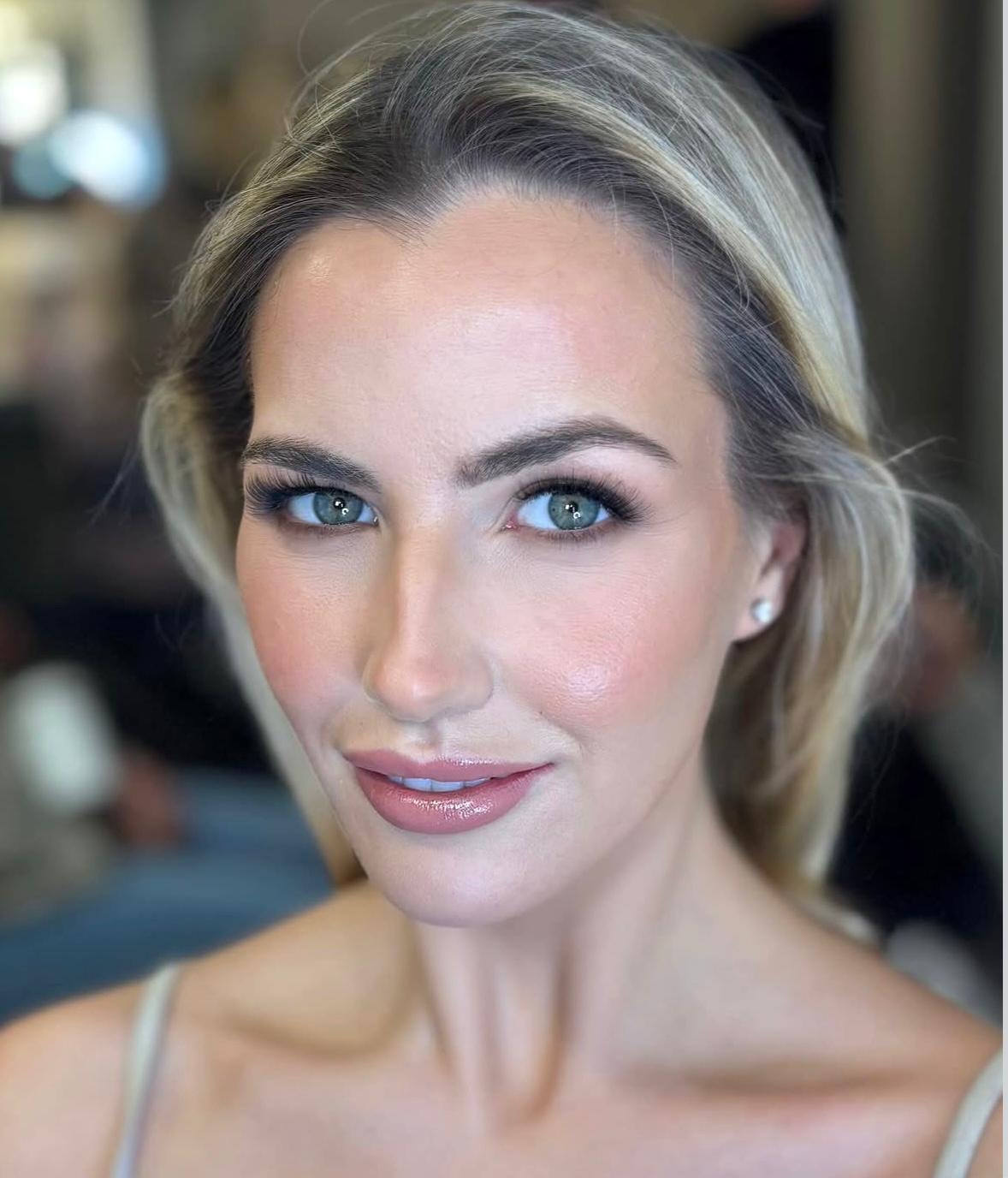 Natural Makeup Michaela Sands