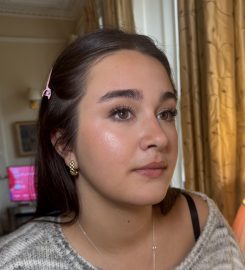 Lois Barclay Makeup Artist