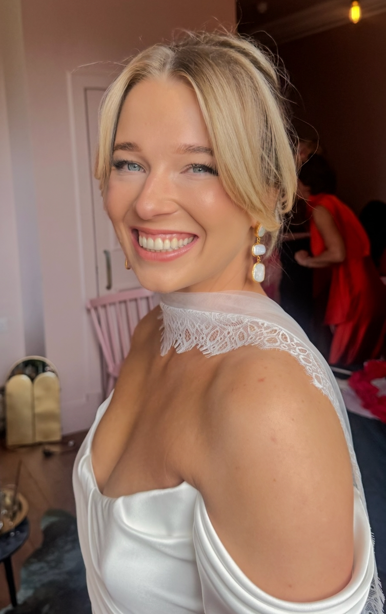 Lois Barclay Makeup Artist