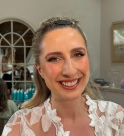 Lois Barclay Makeup Artist