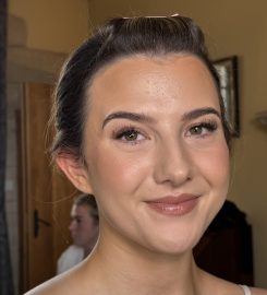 Lois Barclay Makeup Artist